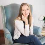 Maria Grace ist eine Online-Marketing-Expertin für kleine Unternehmen, die sich auf Suchmaschinenoptimierung und bezahlte Werbung spezialisiert hat.