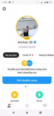5 Tricks To Meet People On Bumble : Funny Bumble profile pic that attracts lot of matches